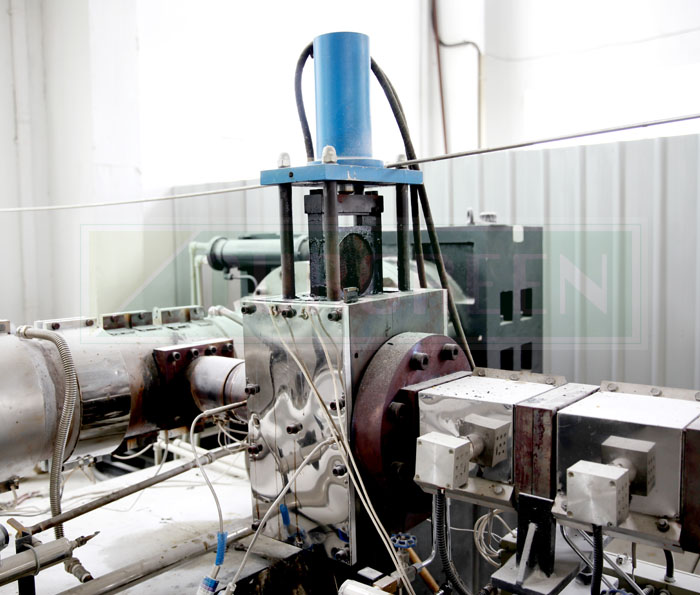 擠塑板設(shè)備